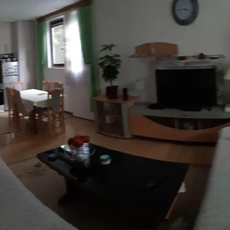 Holiday Home Amer Сasa de vacaciones